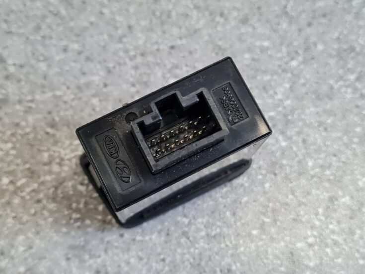Audio/video AUX adapteris priekš KIA CEED 2007